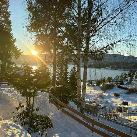 Family With Panoramic Views Of Tyrifjorden Nes (Buskerud)