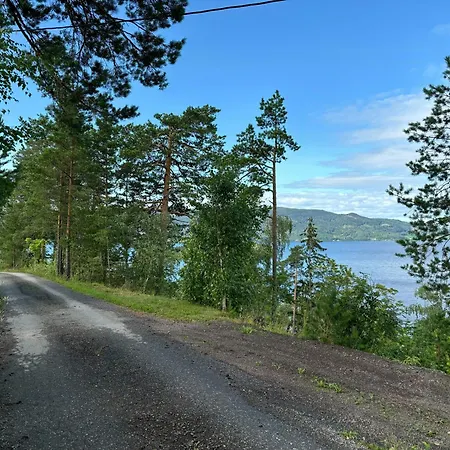 Family With Panoramic Views Of Tyrifjorden Nes (Buskerud)